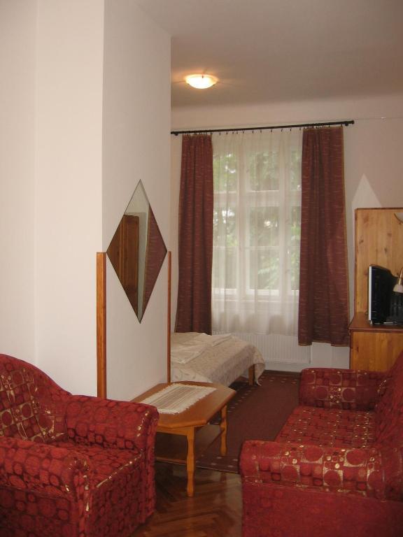 Hotel Mater Salvatoris House Gödöllő Pokój zdjęcie