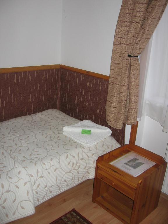 Hotel Mater Salvatoris House Gödöllő Pokój zdjęcie